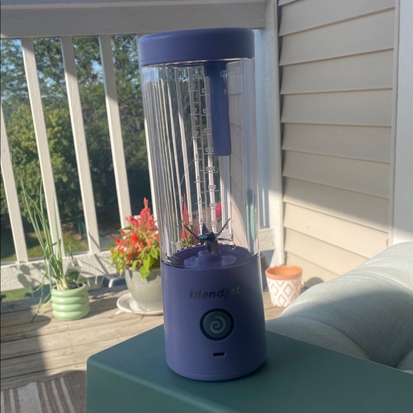 BlendJet Portable Blender - Purple - Picture 1 of 5